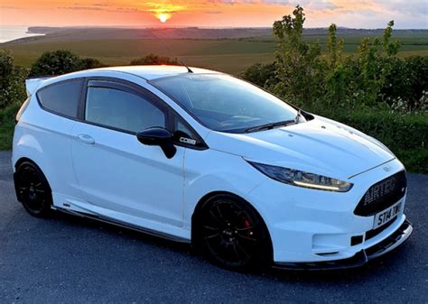 Ford Fiesta Mk7.5 .